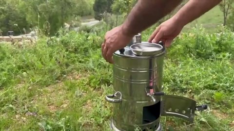 Portable Turkish Samovar Tea Kettle, Camping Water Boiler Tea Pot, Wood, Coals Fired Semaver Teapot, Water Heater for Camping, Picnic, Hunting, Outdoor Activities with Black Handles | 135.2 oz (4 lt)