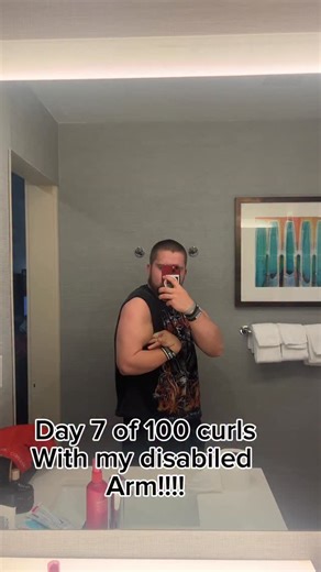 Hunter Moore | Back in Texas tech!!!!!! WRECK EM . . . . . #cerebralpalsy #biceps #lefty #fyp #viral | Instagram