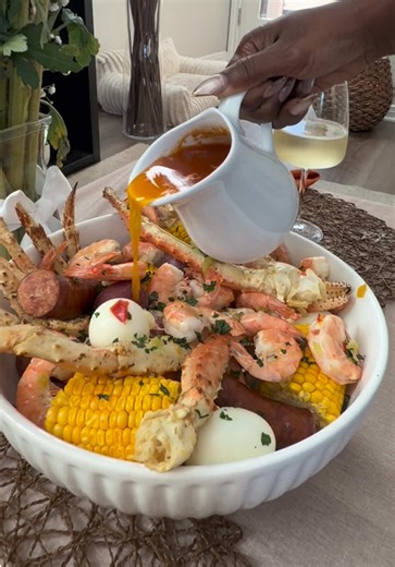 Romantic Seafood Boil Picnic at Home: King Crab & Shrimp Recipe