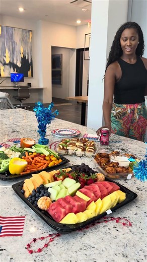 Host 4th of July… without cooking a thing 🇺🇸