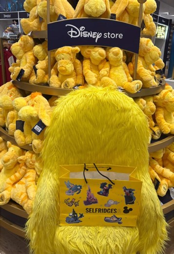 I visited the @disneystoreuk Pop-up @theofficialselfridges London and they have their own Selfridges yellow @disneyuk range including a Create your own headband Mickey plush, Mickey Ears, Winnie the Pooh plushes, Keychains and pins. They also have Disney parks merch from Disneyland Resort, Walt Disney World & Disneyland Paris and Disney Store Japan plushes & keychains and Christmas merch. 🛍️💛🏰🐭🍯 #selfridges #london #winniethepooh #disneystore #disneytiktok