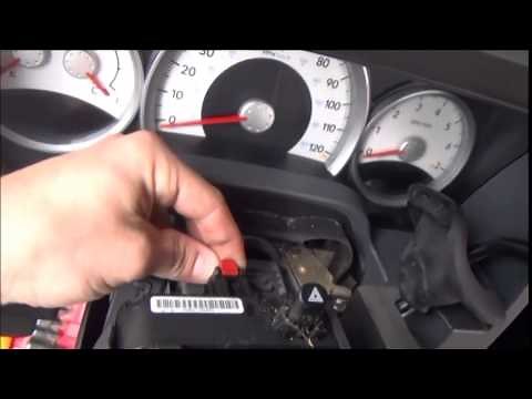 2004 Dodge Durango Dash Removal part1