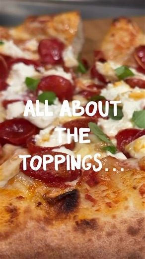 Both slap, but which do you prefer? Drop your favorite topping combos down below and I’ll pick one to make this weekend 👀 #foodpizza #pizzanight #homemadepizza #foodporn #creatorsearchinsights