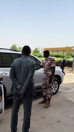 Amsadene Maidé Hangatta (@amsadene_maide_hangatta)’s videos with غزالة - توتة عذاب