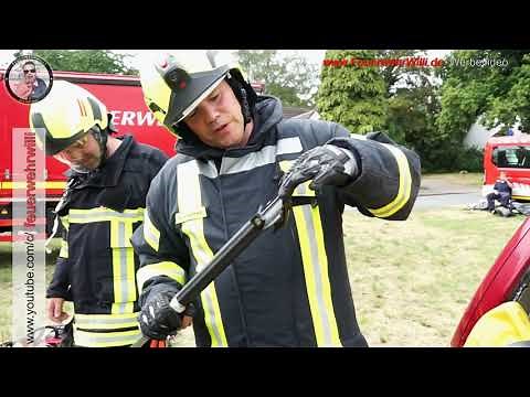 FORCE RESCUE TOOL vs. HALLIGAN TOOL - Car Technical Assistance