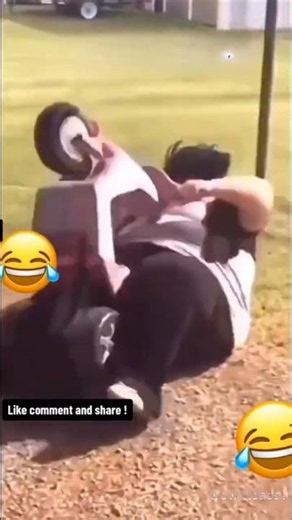 Funny Fails – Bad Balance & Awkward Falls 😂
