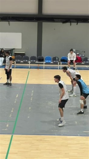 Ending the Game with Acrobatics in Volleyball