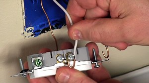 How to Connect Wires to Terminal Screws
