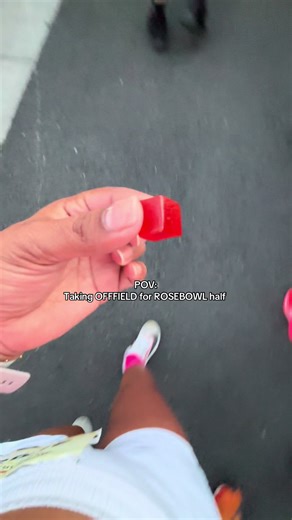 IYKYK enjoyed every mile with it ! Now can’t wait to run more taking them before running, pr package 👀👀👀👀 @OFFFIELD #fyp #running #marathon #run