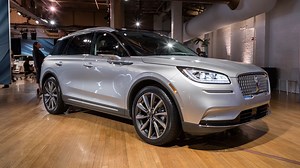 This Is It: The 2020 Lincoln Corsair Quietly Takes Flight