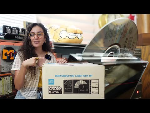 My 1983 Vertical CD Player, the Vintage Hitachi DA-1000