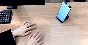 Samsung SelfieTypie is an AI-powered invisible full-sized keyboard