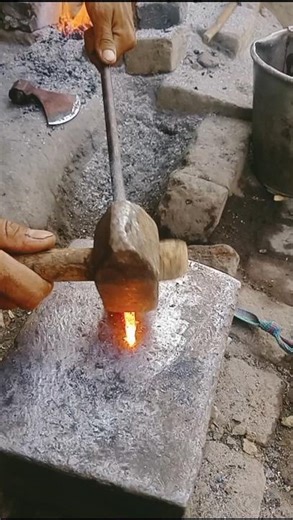 #diytools #craft #art #restore #handle #wood #tool #experiment #medievalblacksmith #blacksmithing