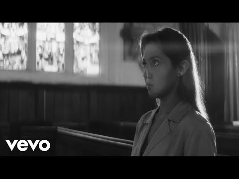 Jess Revell - leave me in pieces