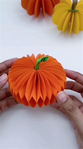 859K views · 7K reactions | Easy and Simple Halloween craft ideas for kids / DIY Halloween pumpkin  #Halloween #papercraft #halloween2025 #GiftIdeas #diy #decor | Crafty Cart | Facebook