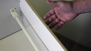 Design House Brookings Solid Wood Ready to Assemble Shaker 15x34.5x24 in. 1 Door 1 Drawer Base Kitchen Cabinet in White 561332