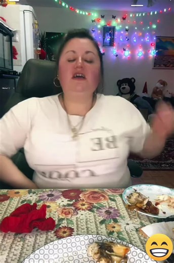 Vidéos de Tik-Tok (@tik.tok.officiaal) avec son original - Tik-Tok