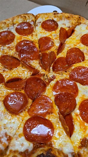 😁❤️🍕 www.certifiedpies.com DOWNLOAD OUR APP APPLE AND GOOGLE PLAYS STORES | Certified Pies