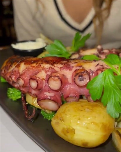 octopus feast