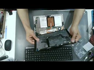 ❓ How to Fix a Cracked Screen on a Microsoft Surface Pro 4? 💻🔧