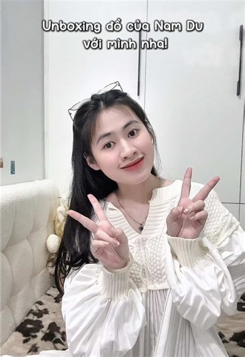 Hôm nay làm siêng nên mới quay . Chứ không ngày nào là không unbox 🥹 Có ai muốn e làm serie unbox đồ như này không ạ? #xuhuongtiktok #unboxing #mebimsua #doembe