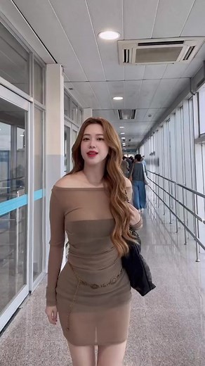 181K views · 1.6K reactions | Bay như chim 浪浪 | Mỹ Phẩm Phương Anh Chính Hãng A Cosmetic | Facebook