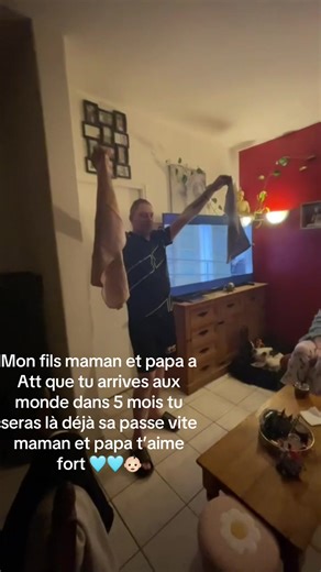 Vidéos de prescillia😔🪽 (@prescillia_05_2024_) avec Hold on - 60 Second Sounds🦊