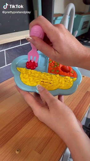 Exploring a $5 Walmart Find: Play Food Toy Review