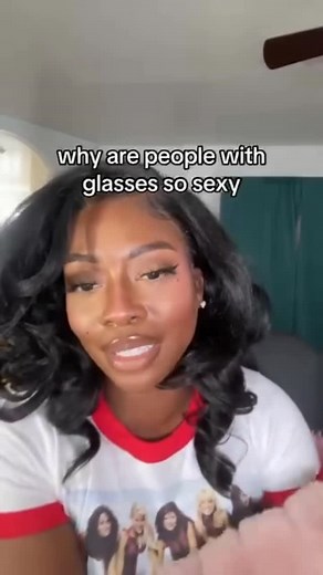 David Heavens on Instagram: "Glasses or glasses?樂"