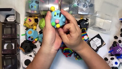 Fidget Toys Cube 12-Sided Decompression Cube Relieve Stress Anti Anxious Depression with Autism for Children and Adults (Black Red-A4)