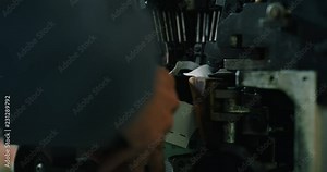 Tipi di file: Tutto (291) Vai a pagina |123Avanti Macro of a shoemaker using a professional machine to bend the shoes and fix them according to the italian tradition.