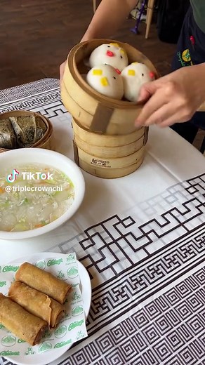 Discover Triple Crown: Best Chinese Restaurant in Chinatown