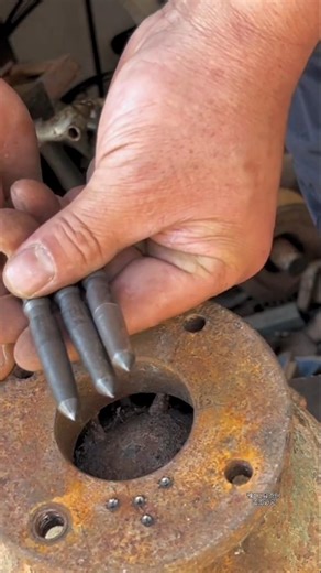 Tapered Drifting Pins to Realign Heavy Machinery Hubs #powertools #tools #pins #hardware #shortsfeed