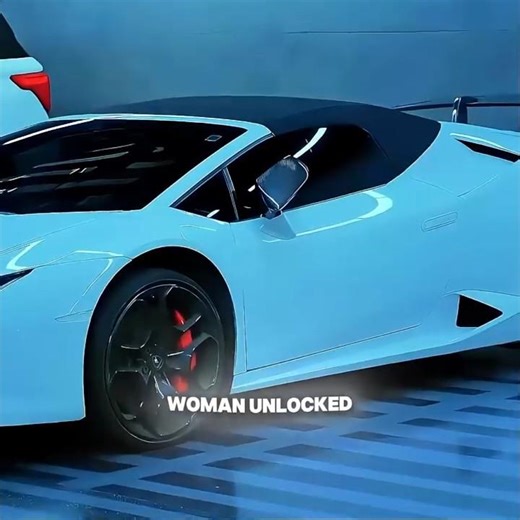 Old Woman Lifts a Car Like Nothing 😳