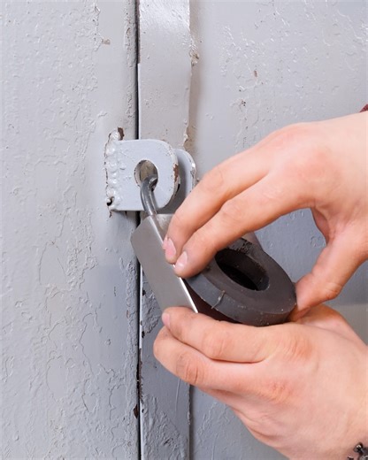 137K views · 95 reactions | Make a reliable loop on a steel cable yourself | Crafty Panda How | Facebook