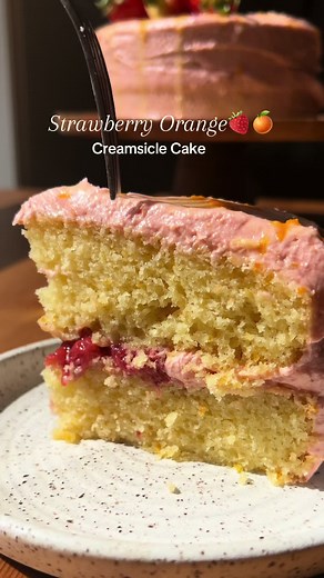 Strawberry Orange Creamsicle Cake Recipe