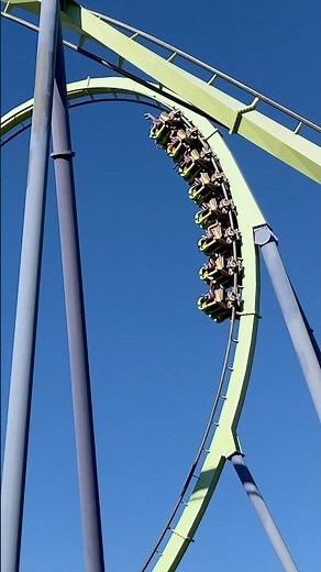 Medusa | Six Flags Discovery Kingdom | Roller Coaster | Floorless Coaster | Six Flags | Loop