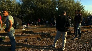 Hungary building wall to stop flood of migrants