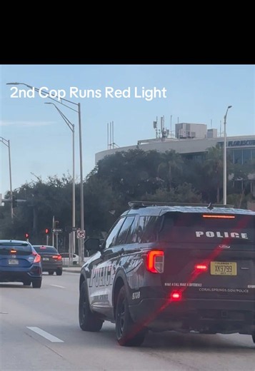 2nd Cotal Springs Police Officer Runs Red Light!!!👮 OMG 😱 #raymoney954 #viral #browardcounty #funny #coralsprings