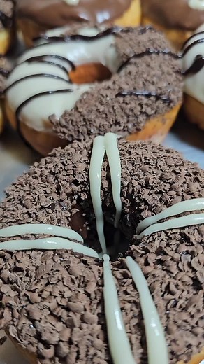 This definitely makes you feel good 🍩 🍩 #donuts🍩 #ethiopian_tik_tok🇪🇹🇪🇹🇪🇹🇪🇹 #habeshatiktok #breakfast #donutgalaxyet #foodtiktok #foryoupage