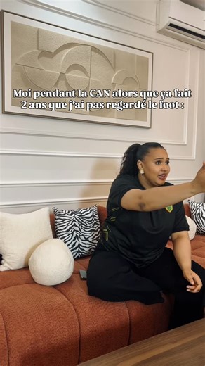 Faynaraa on Instagram: "En vrai… suivre un match c’est passer par trop d’émotions 😮‍💨 Voilà les hommes, comment vous faites ? Parce que c’est beaucoup trop stressant tout ça 😭 La dernière fois Sénégal 🇸🇳 vs Mali, je suis passée par 10 000 émotions… Regardez par vous-même votre go devant un match 😂 Aujourd’hui encore : GAME DAAAAAAYYYYY 🇸🇳🔥 Douma lene ko neub d… tite na 🫣 Mais on reste soudés 👉🏾 Daje Ànd Gagner 🦁 #DajeAndGagner #CAN2025"