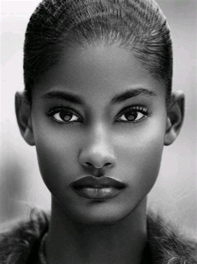Mélodie Monrose is so gorgeous @j #melodiemonrose #beauty #femalebeauty #femalemodels #fyp