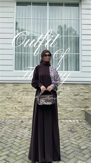 Timelessly Elegant Melnia Dress Outfit of the Day