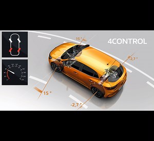 S novým Renault MEGANE R.S. si díky technologii 4CONTROL užijete stabilitu na vozovce jako nikdy předtím. Zatímco se při nižší rychlosti zadní kola natáčejí v opačném směru než přední, při vyšších rychlostech se všechny kola natáčejí stejným směrem. Za každých okolností tak získáte nad vozidlem dokonalou kontrolu. 😉 | Renault