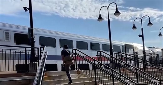 NJ Transit rolls out new discount for college students