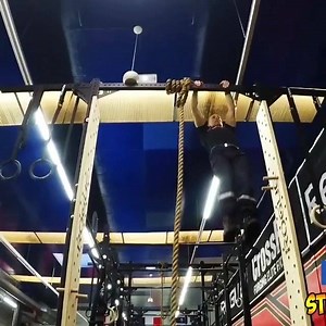 Mid week strength session was spicy 🌶Think you could take the challenge? How do you train upper body? #SpartanTraining | Spartan