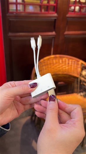 Libérate del mensaje de 'memoria llena' con un lector SD