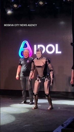El primer robot ruso con IA se estrena con una caída