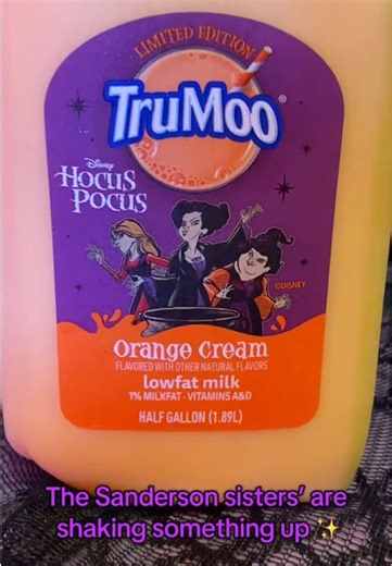 Run don’t walk, limited edition orange milk is flying off the shelf at Walmart! If you give it a try, let me know what you think! #hocuspocus #limitededition #walmartfinds #walmart #halloween #sandersonsisters #spookyseason