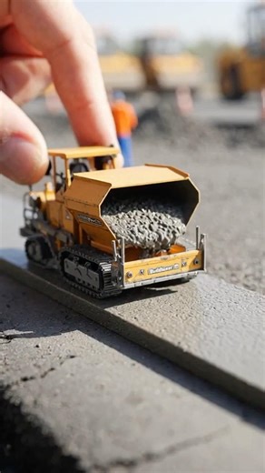 Concrete Pavers Slipform Pavers